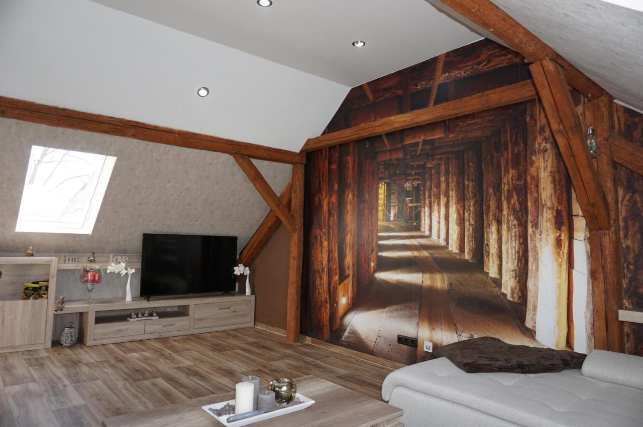 Aussergewoehnliche Dachgeschosswohnung Königslutter am Elm Exterior photo